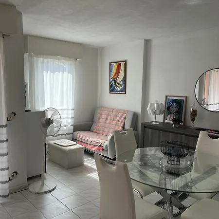 Apartament Port Frejus, Rives Latines, T2 Vue Port 40m2 Fréjus