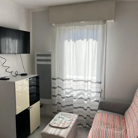 Port Frejus, Rives Latines, T2 Vue Port 40m2 *